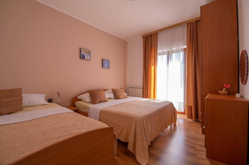 Apartmani Stefano Labin  Exteriör bild